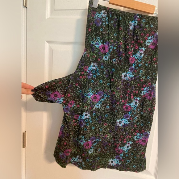 Billabong Floral Strapless Dress w/ POCKETS! - Picture 2 of 5